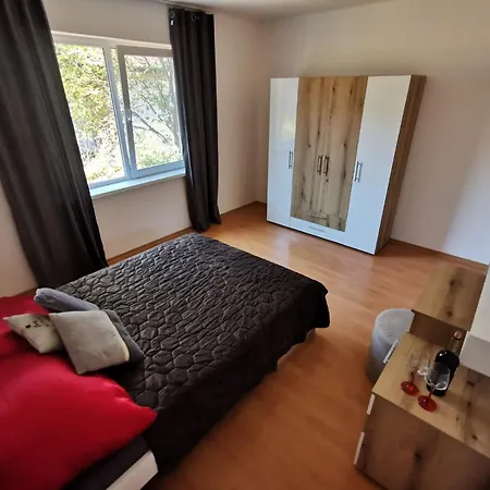 Holiday home Emine Banya (Burgas)