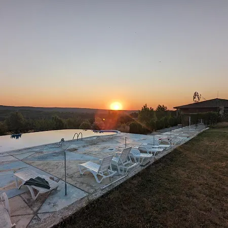 Holiday home Emine *
