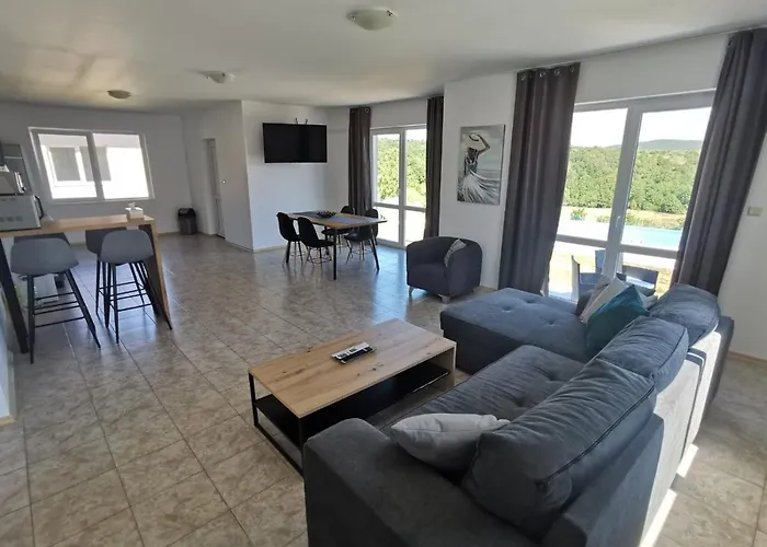 Emine Holiday home Banya (Burgas)